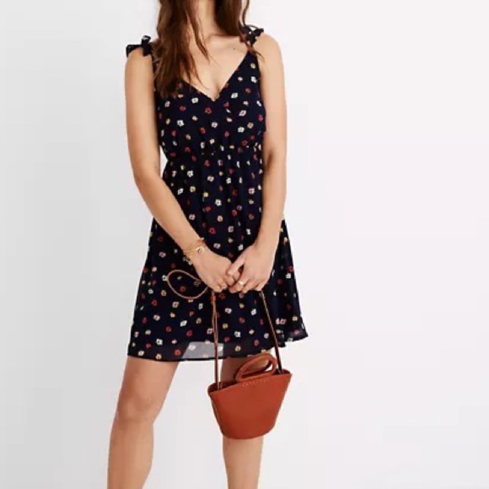 Madewell Wrap Confetti Floral Dress - size 00 - NWT